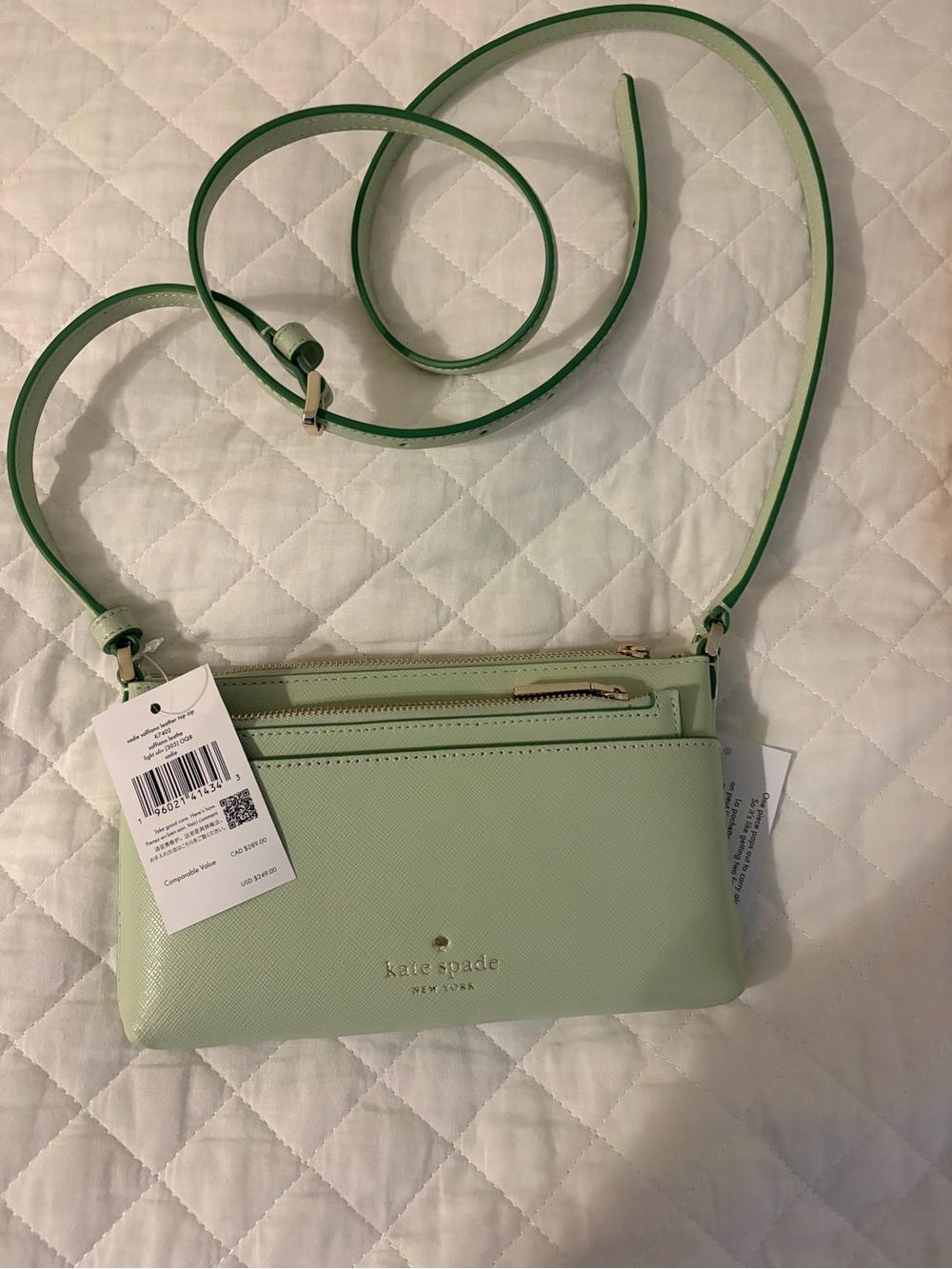 NWT kate spade Mint Green Leather Crossbody Wallet